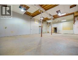 202 12c Street N, Lethbridge, AB T1H2M7 Photo 17