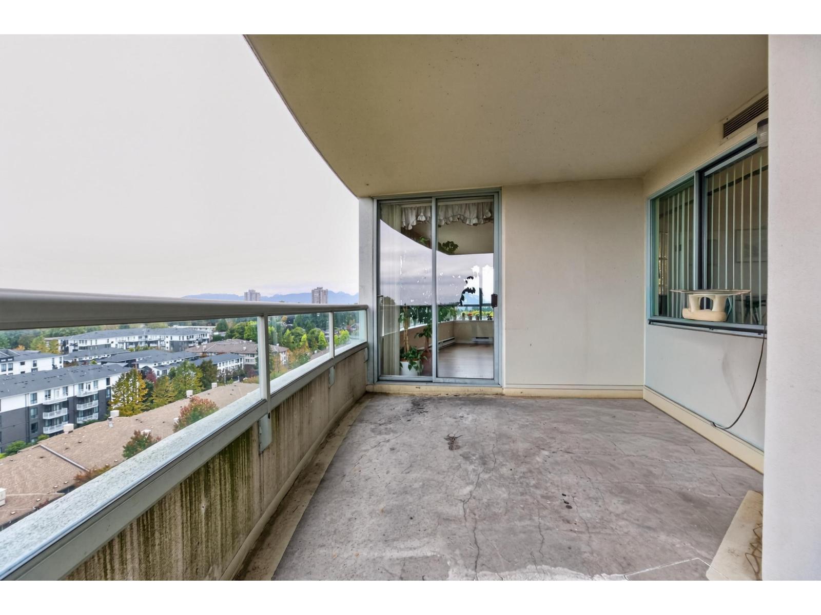 Photo of 1406 15030 101 AVENUE 26