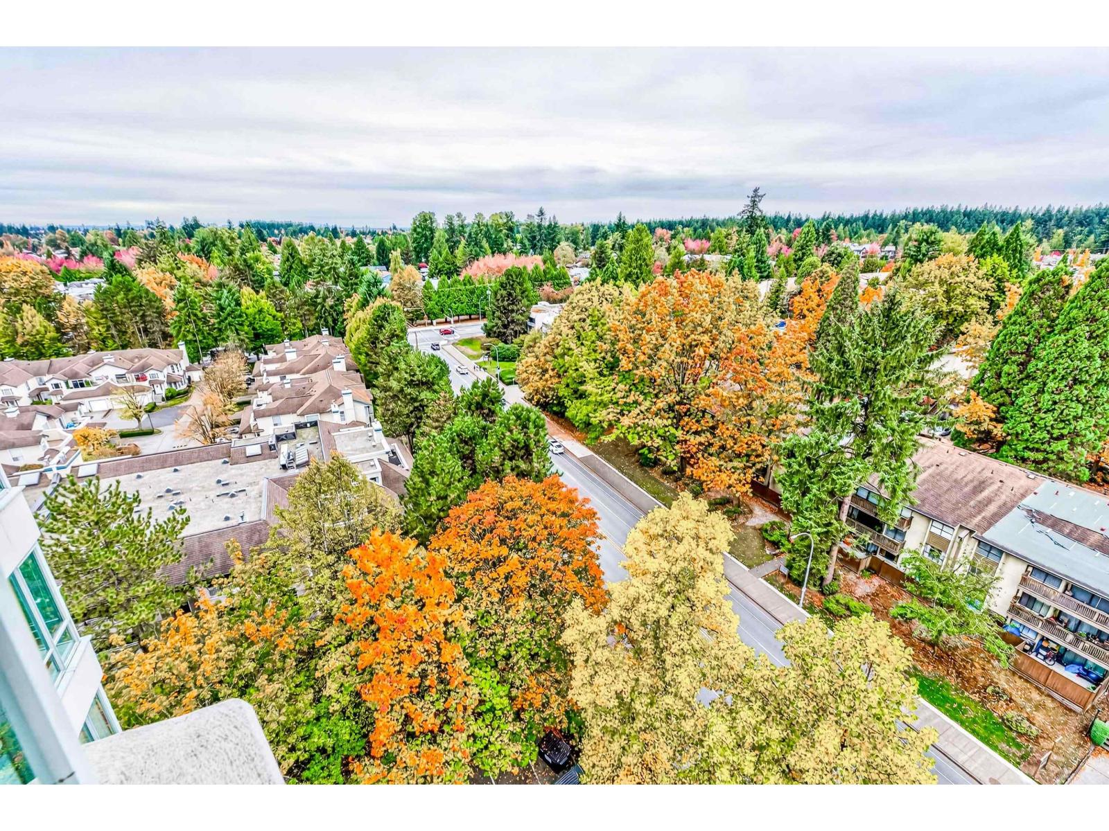 Photo of 1406 15030 101 AVENUE 29