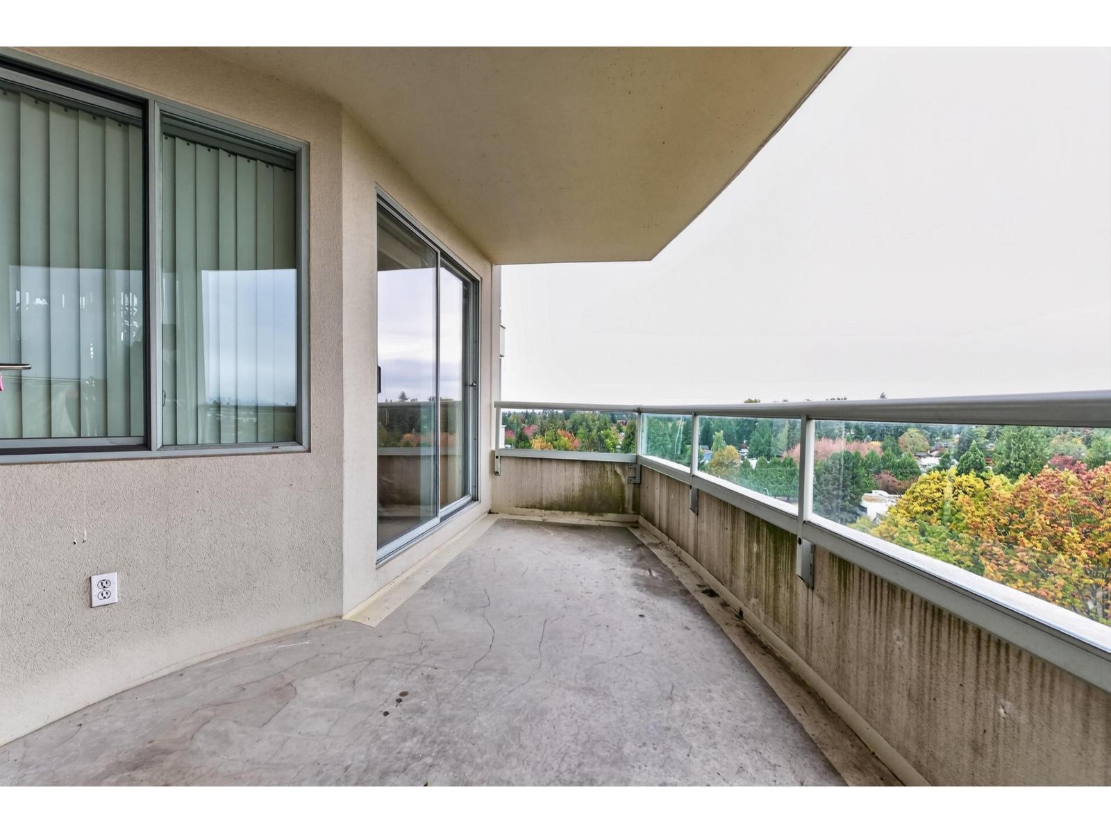 Photo of 1406 15030 101 AVENUE 25