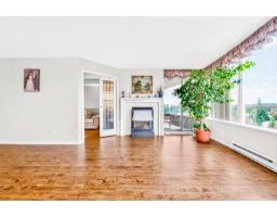 1406 15030 101 Avenue, Surrey, BC V3R0N3 Photo 11