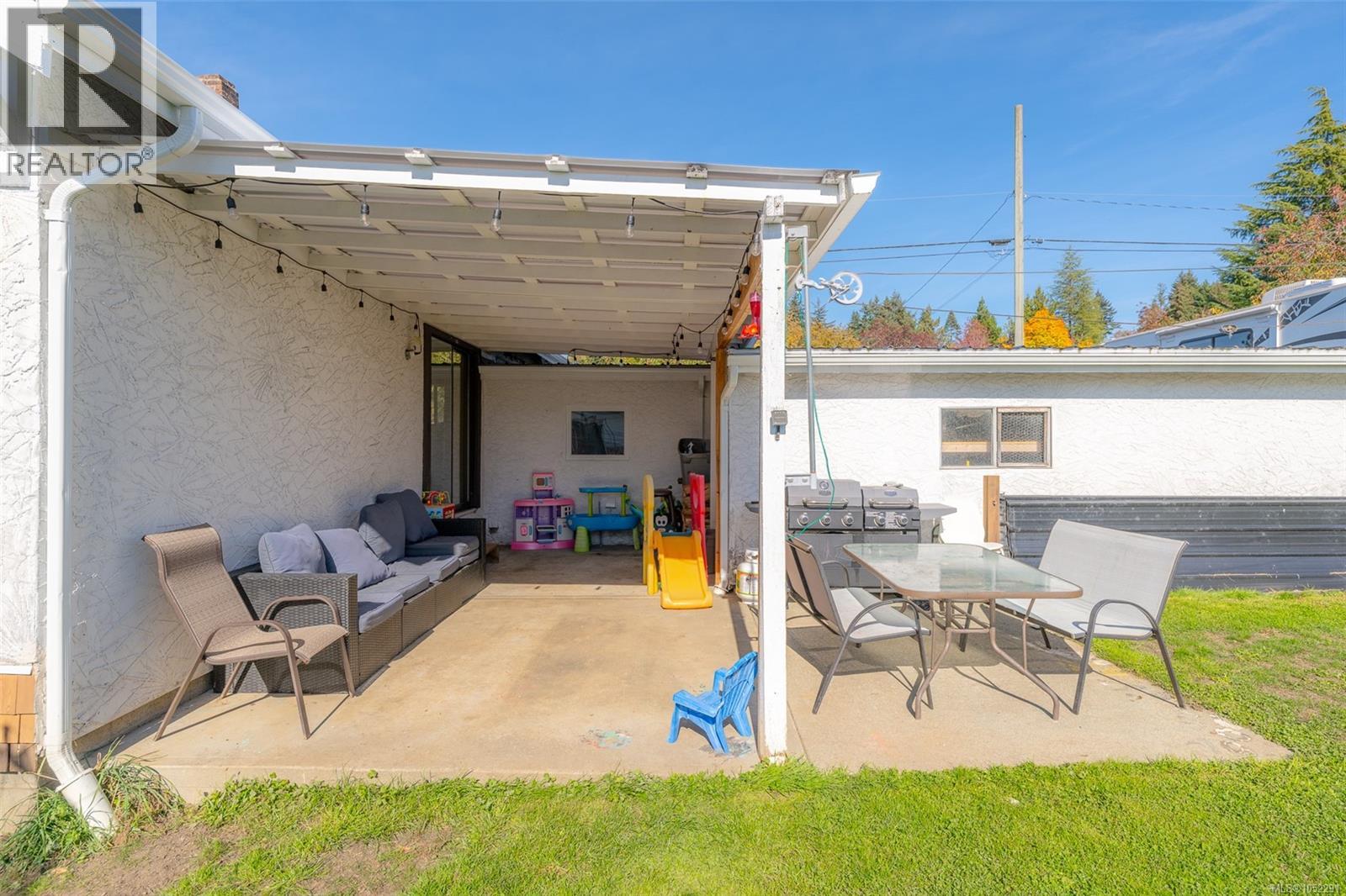 4891 David St - 39