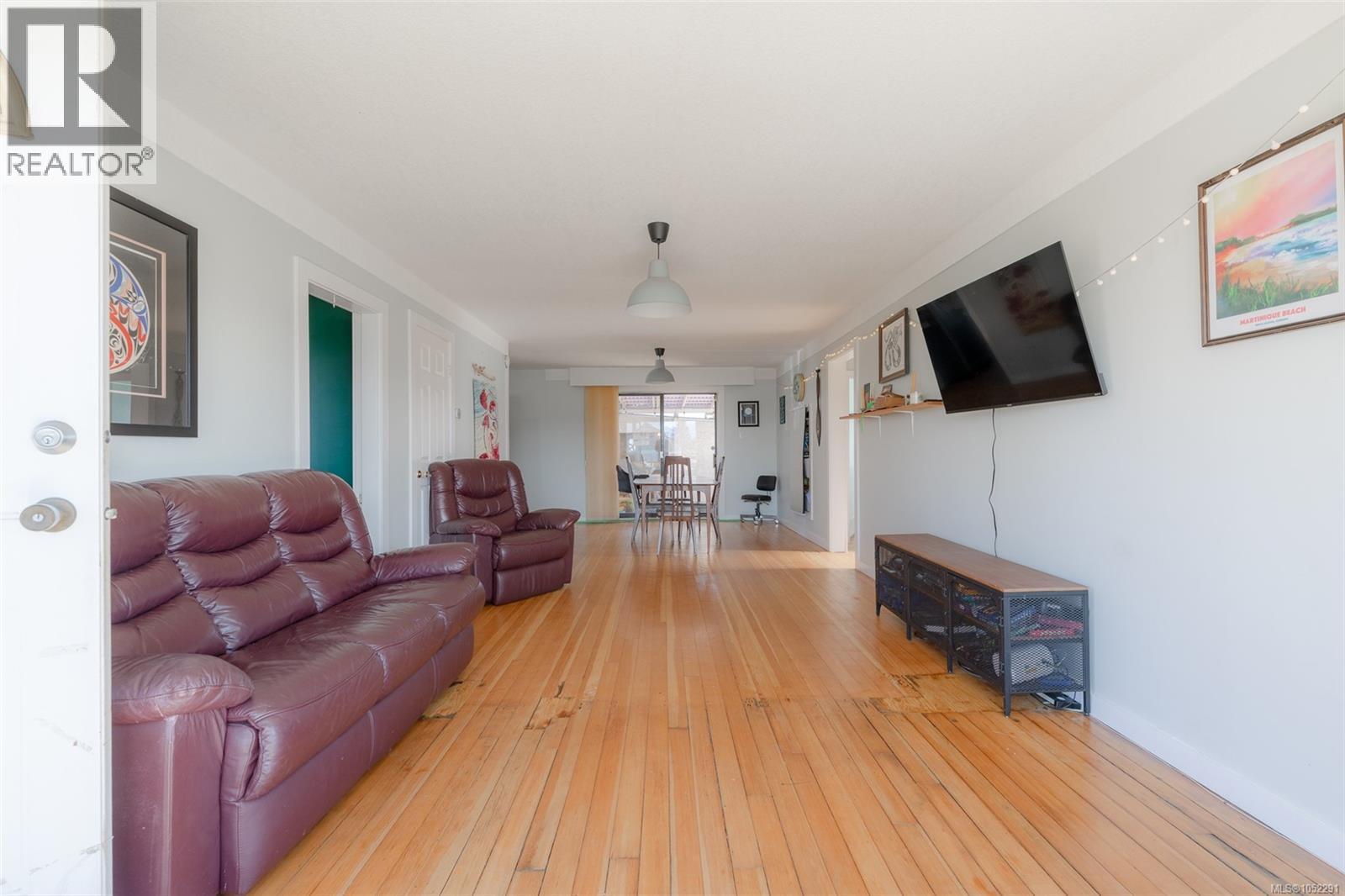 4891 David St - 7