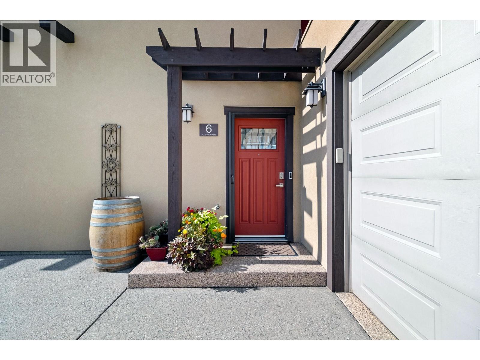 2000 Valleyview Drive Unit# 6, Osoyoos