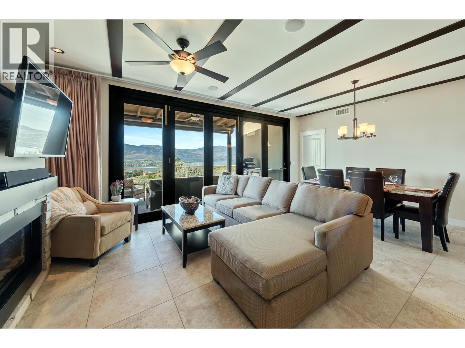 2000 Valleyview Drive Unit# 6, Osoyoos