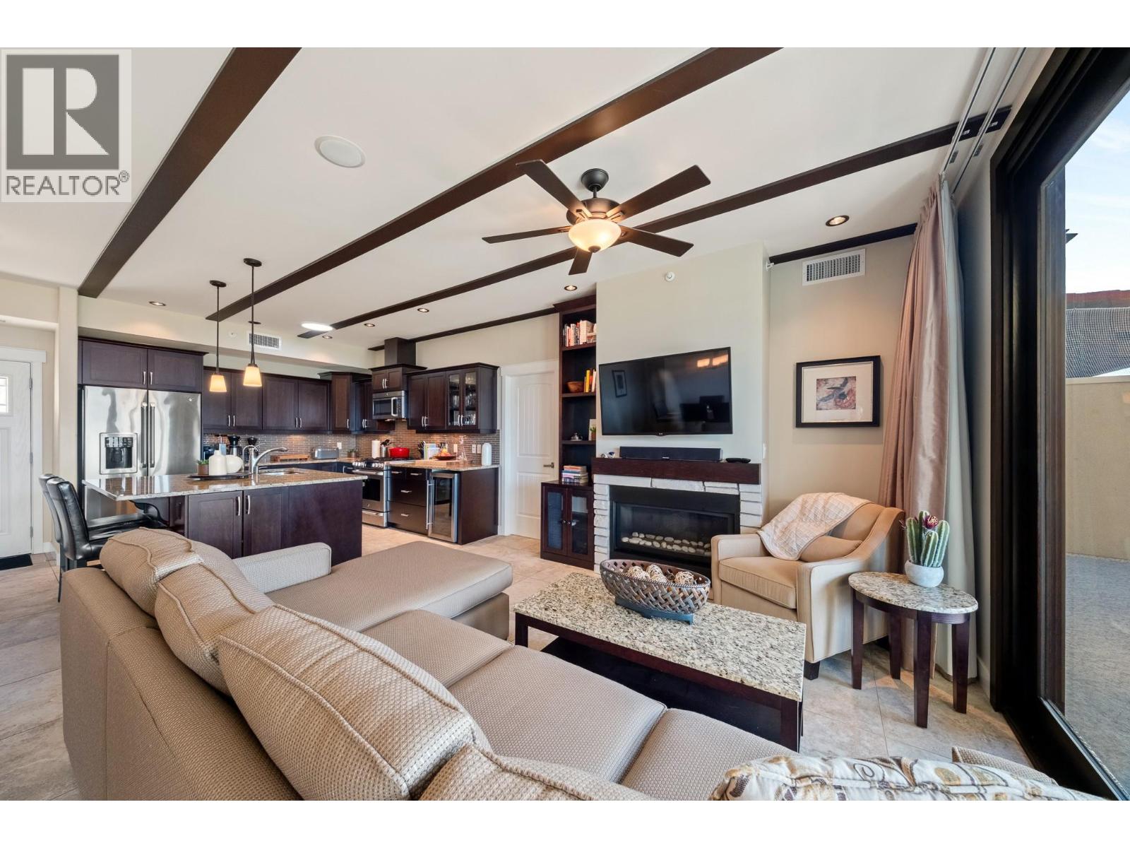 2000 Valleyview Drive Unit# 6, Osoyoos