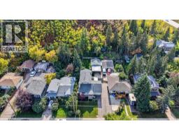 8331 33 Avenue NW - photo 4