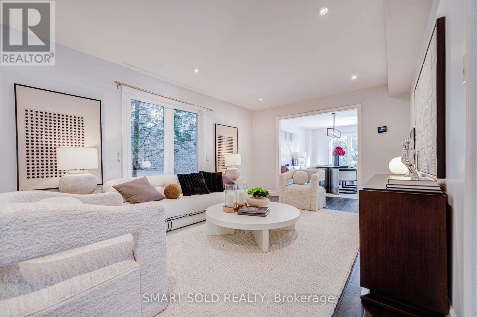 350 KIRBY CRESCENT - 11