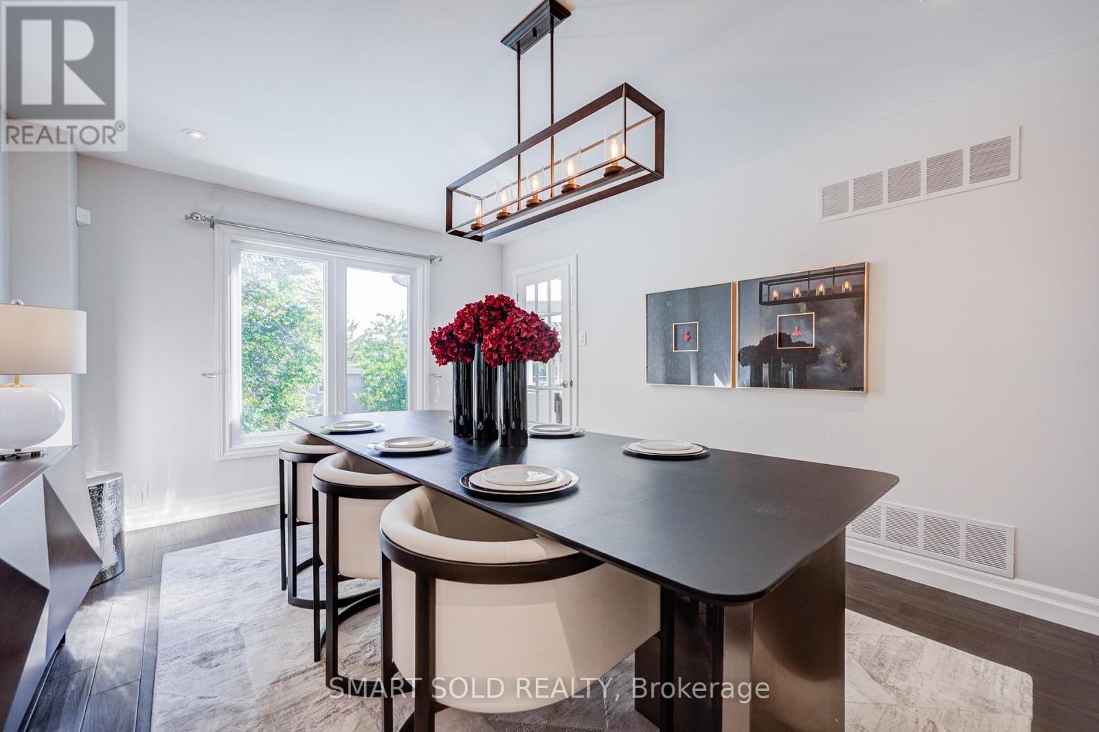 350 KIRBY CRESCENT - 13