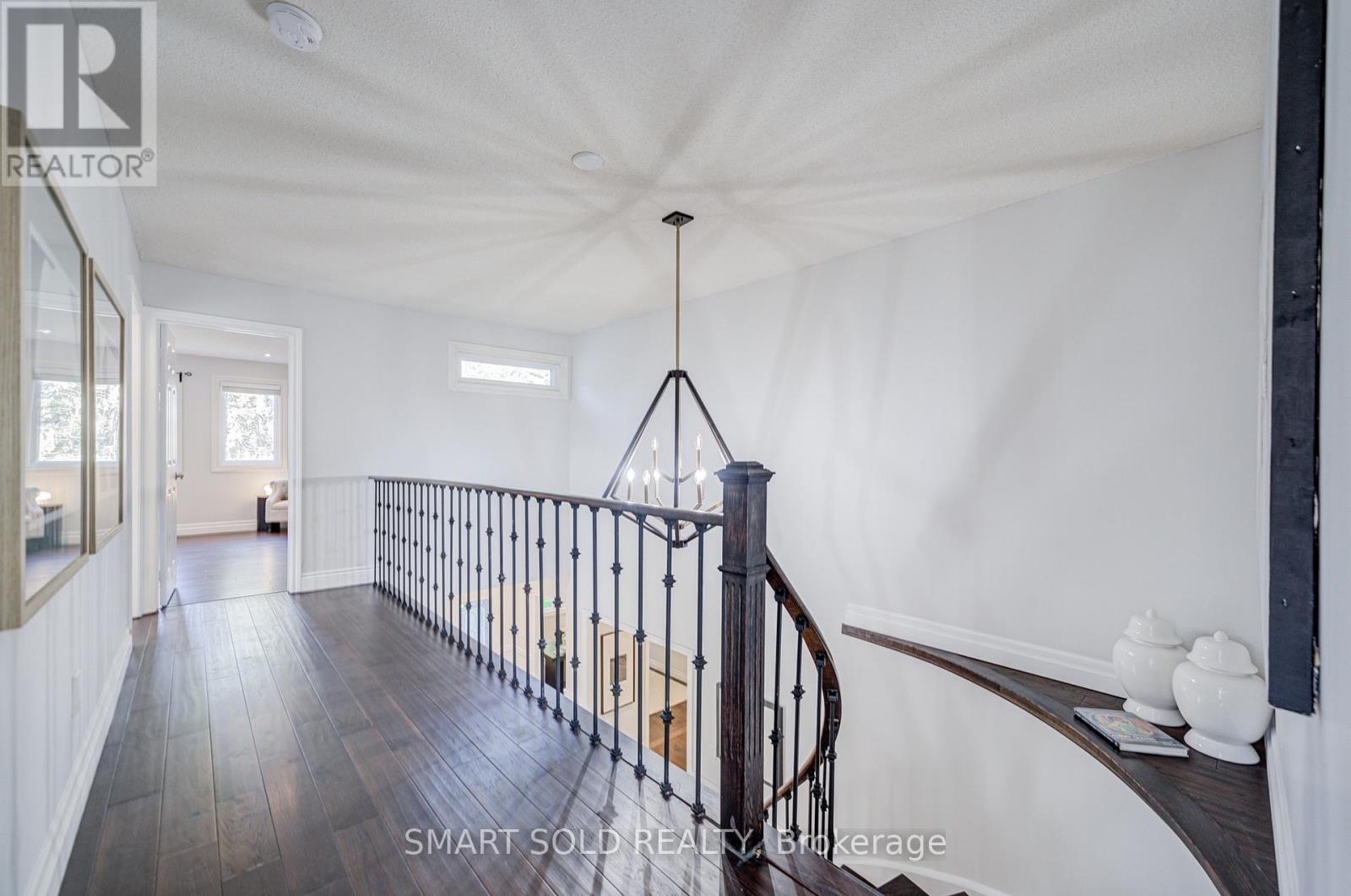 350 KIRBY CRESCENT - 27