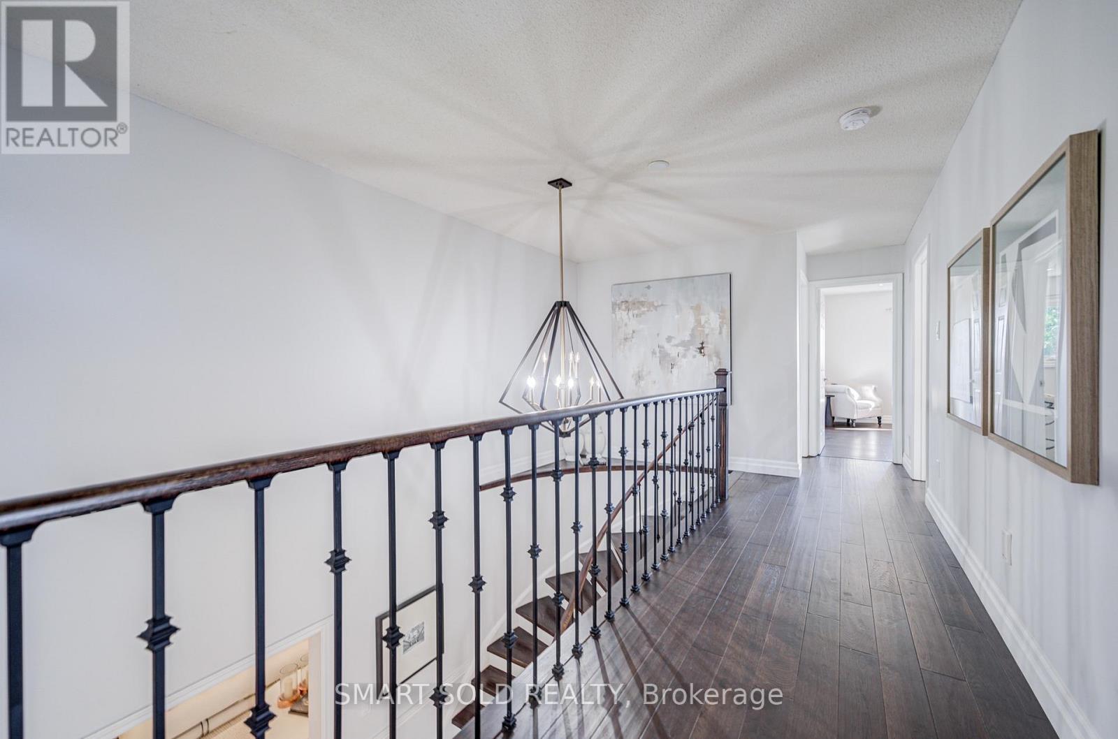 350 KIRBY CRESCENT - 28