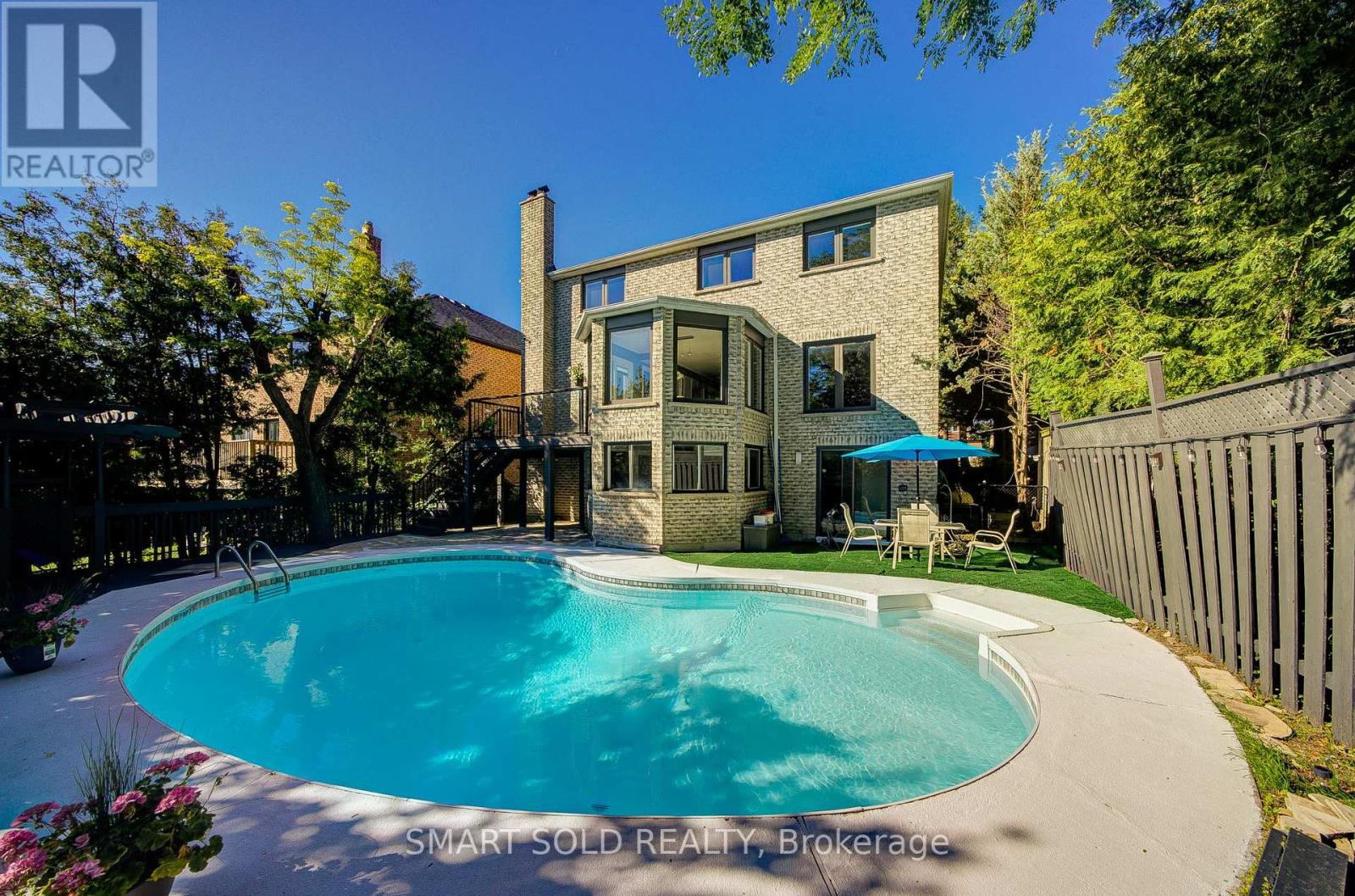 350 KIRBY CRESCENT - 47