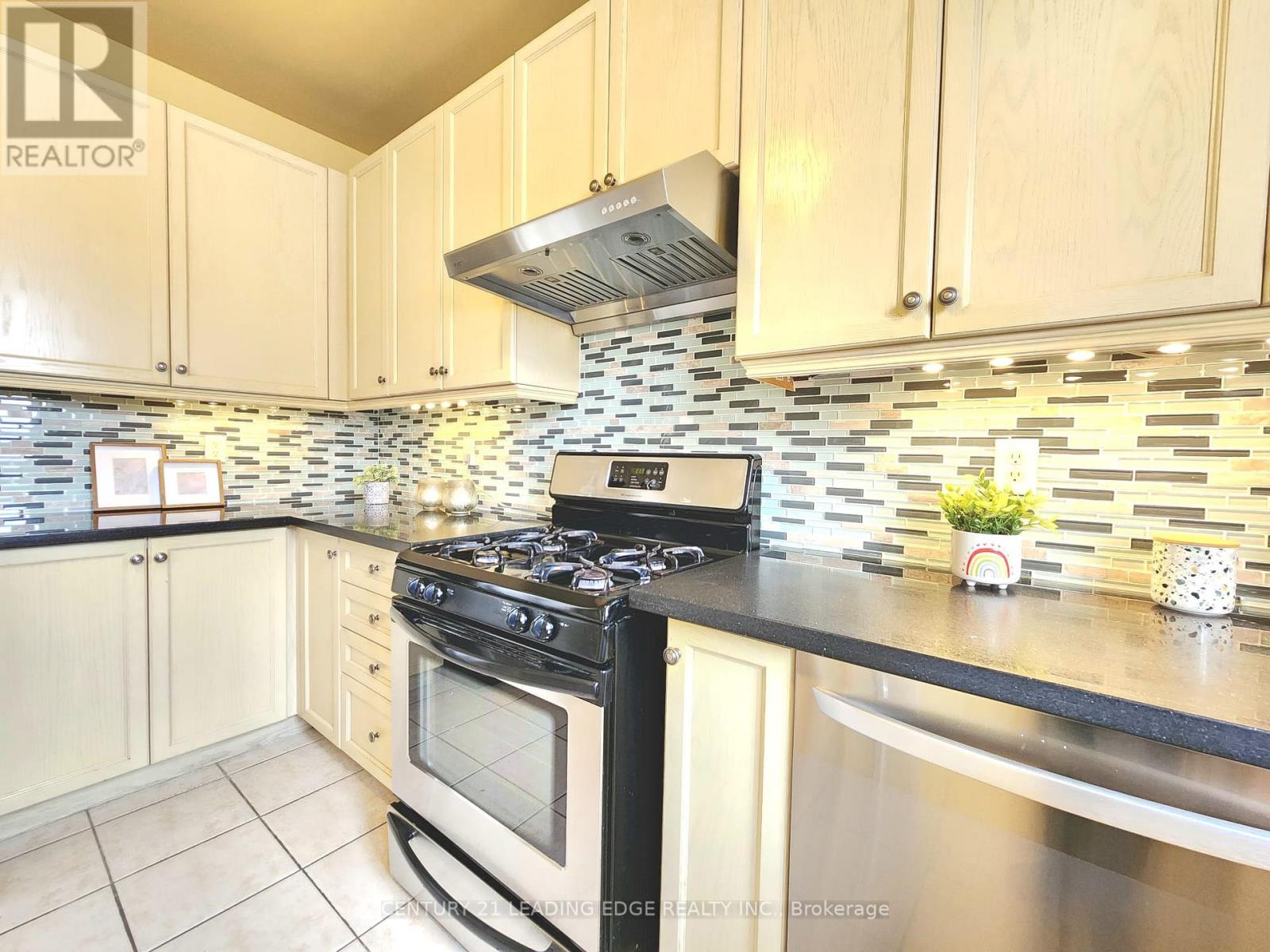 51 Yale Lane, Markham, ON photo 16