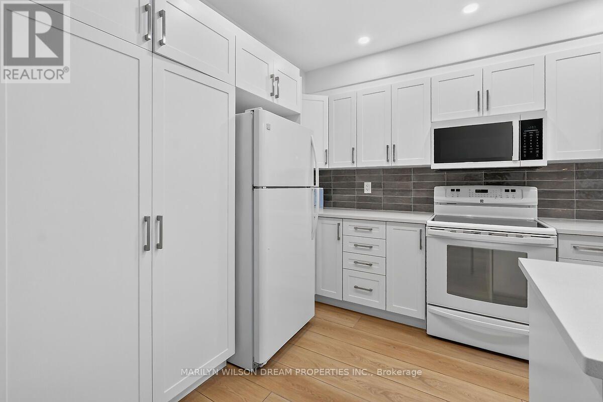 121 St Laurent Boulevard — photo 13