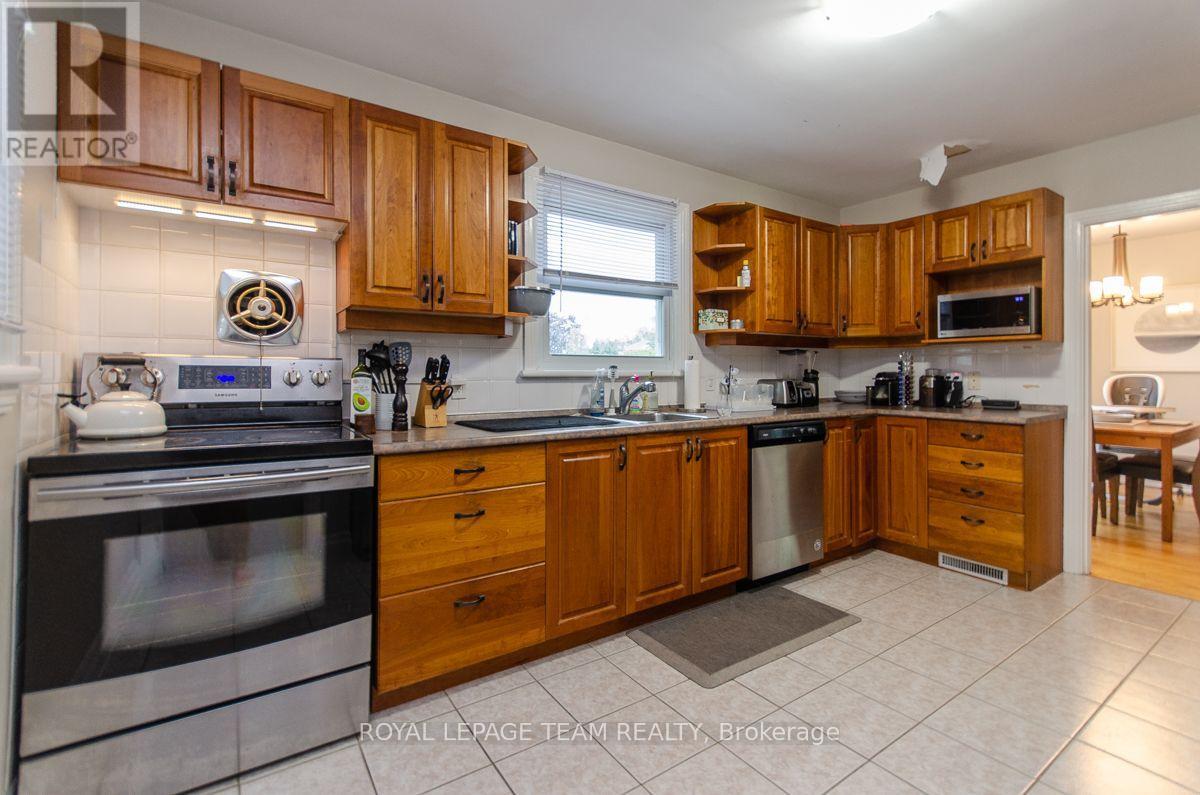114 WITHROW AVENUE, Ottawa — photo 10
