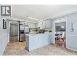 4pc Ensuite bath - 18 Rowntree Drive, Hamilton, ON L8W2M8 Photo 9
