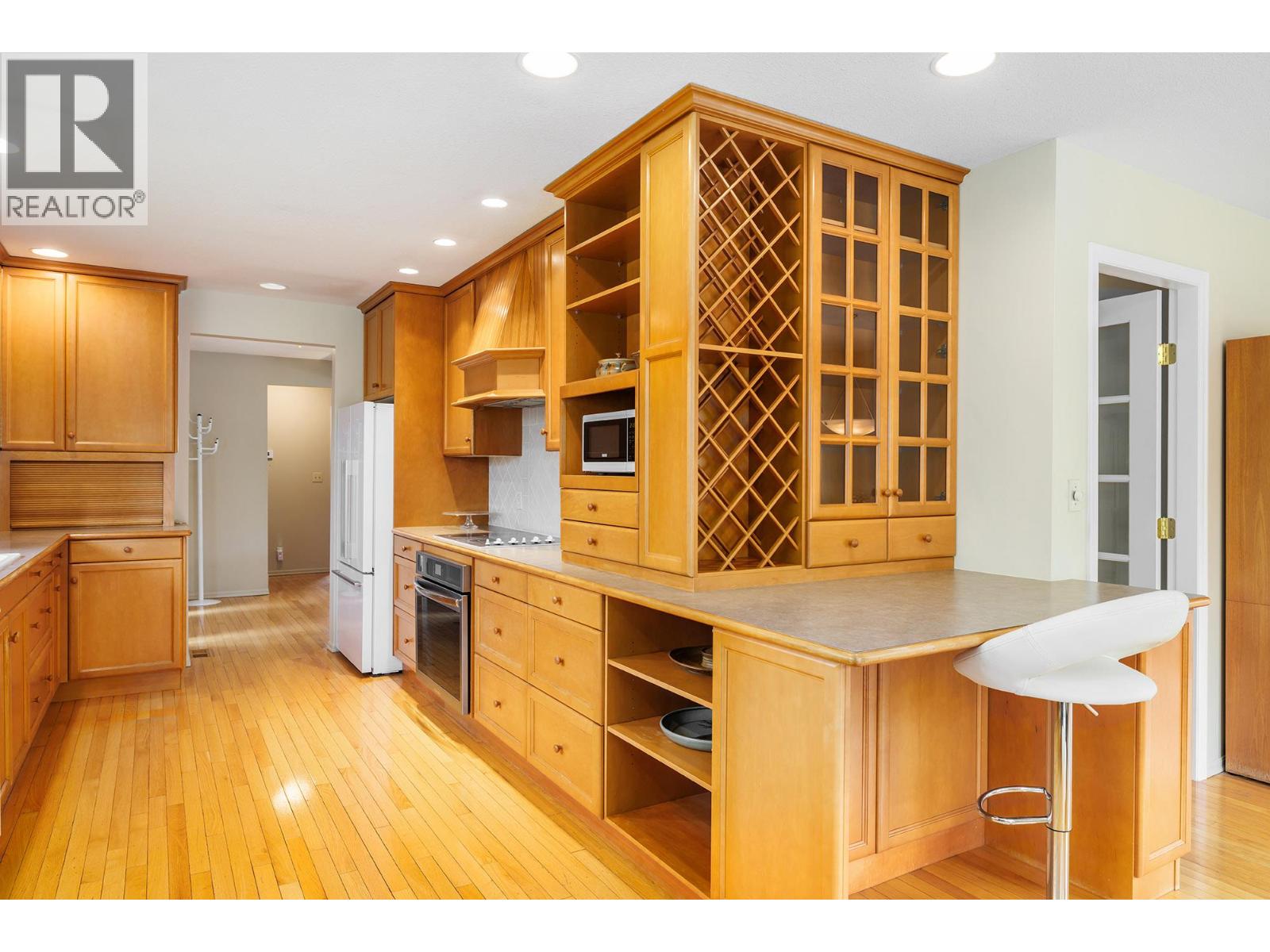 4614 Mission Ridge Court, Kelowna