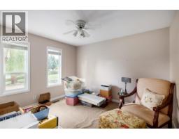 Living room - 4614 Mission Ridge Court, Kelowna, BC V1Y8R3 Photo 15