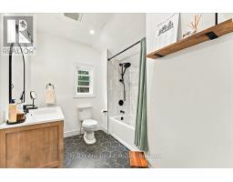 27 Ross Street, Barrie, ON L4N1E8 Photo 31