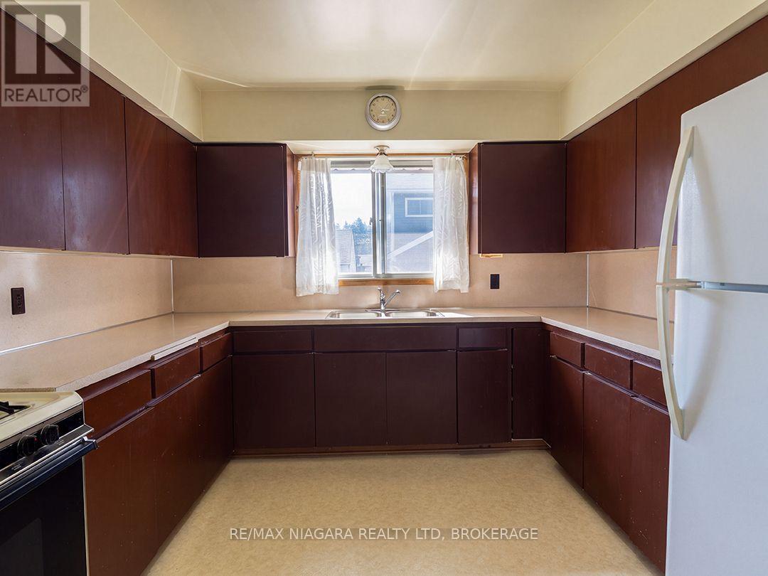 109 HAMPTON AVENUE, Port Colborne (Sugarloaf) — photo 11