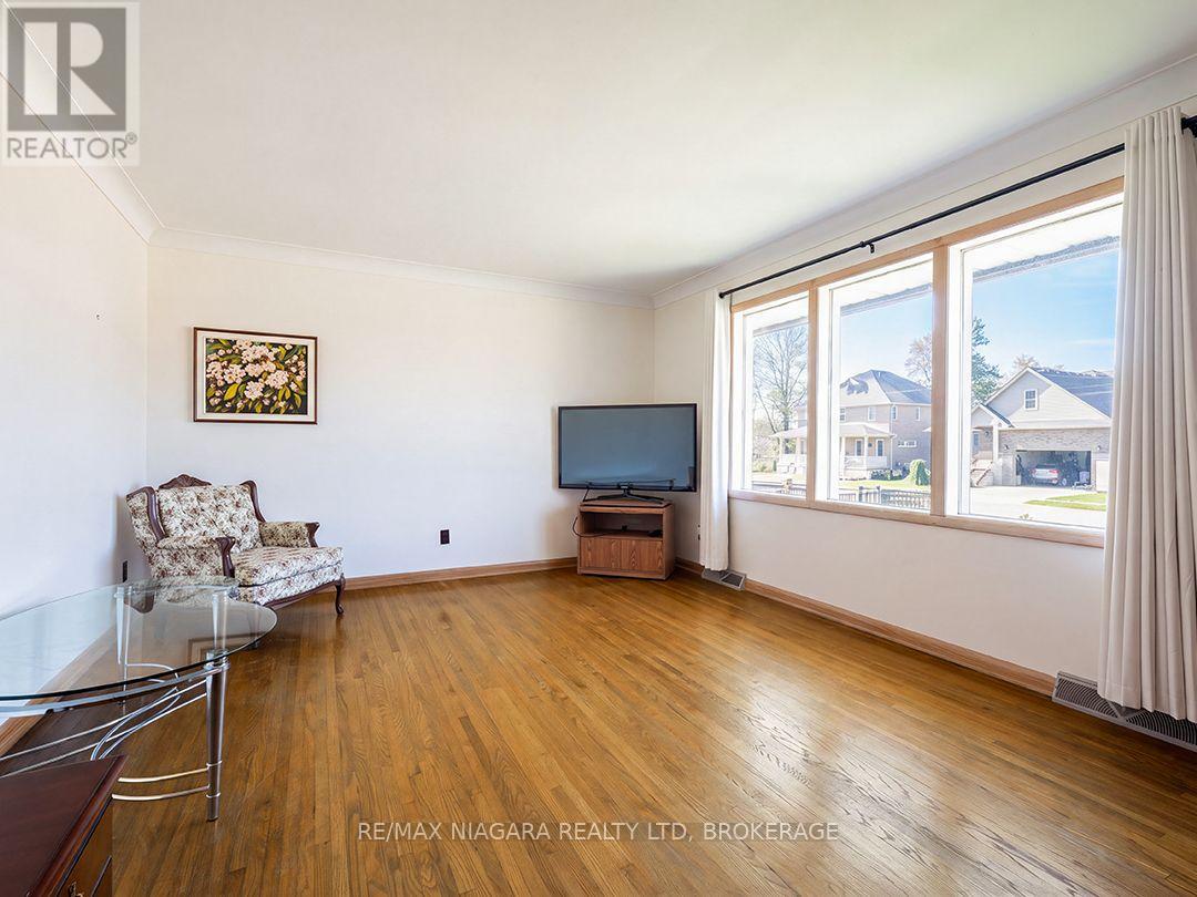 109 HAMPTON AVENUE, Port Colborne (Sugarloaf) — photo 6