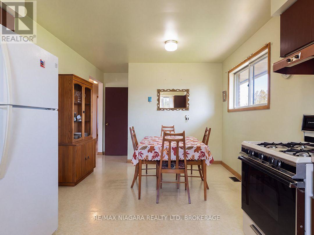 109 HAMPTON AVENUE, Port Colborne (Sugarloaf) — photo 9