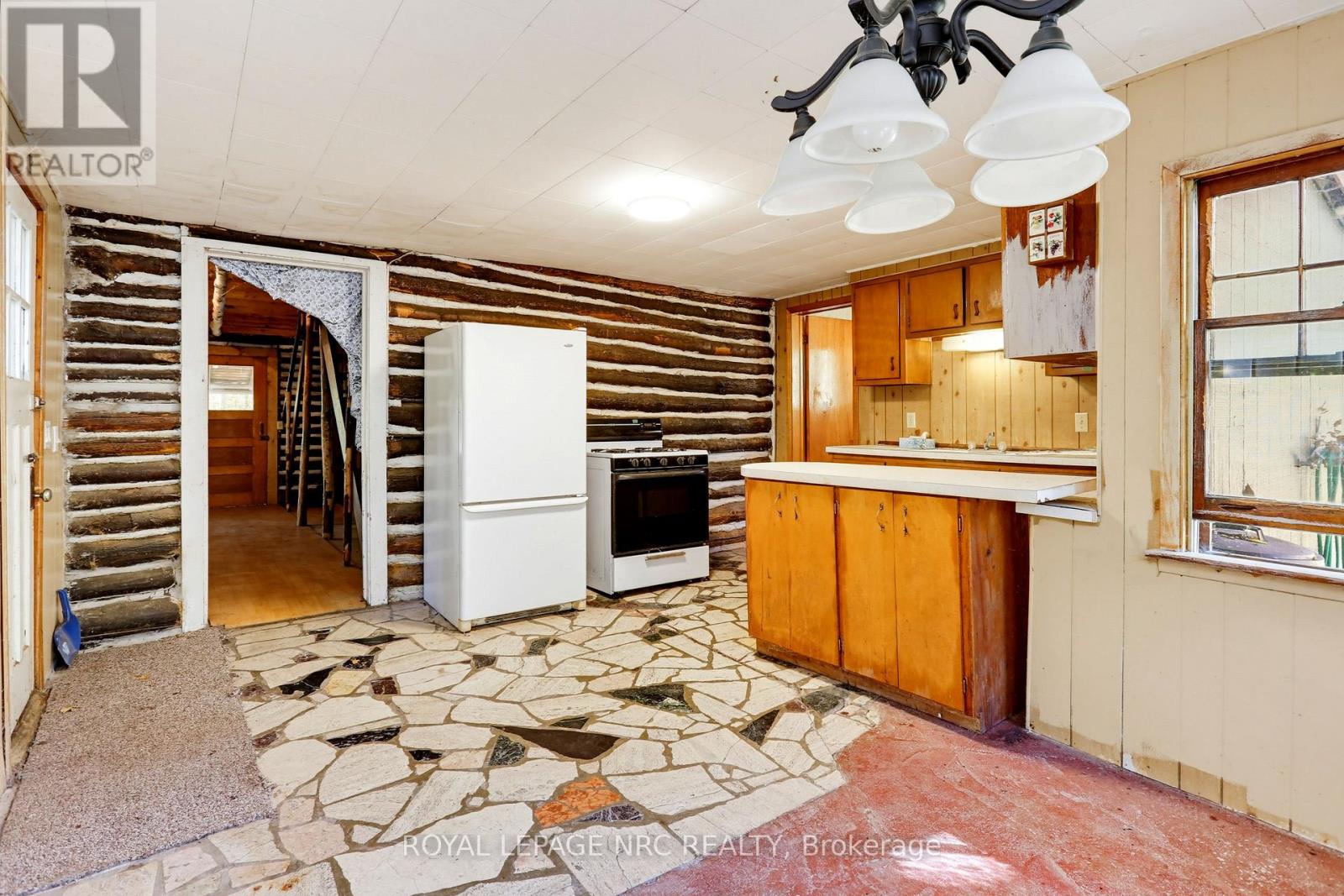 3052 Maple Avenue — photo 38