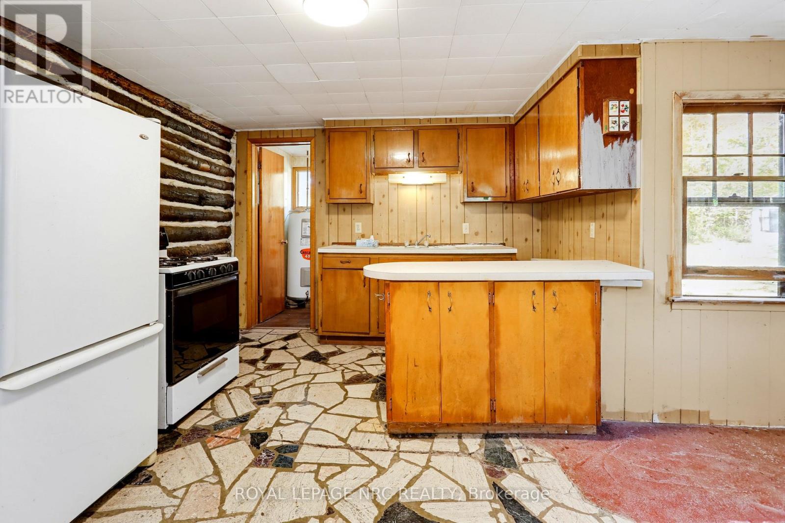 3052 Maple Avenue — photo 40