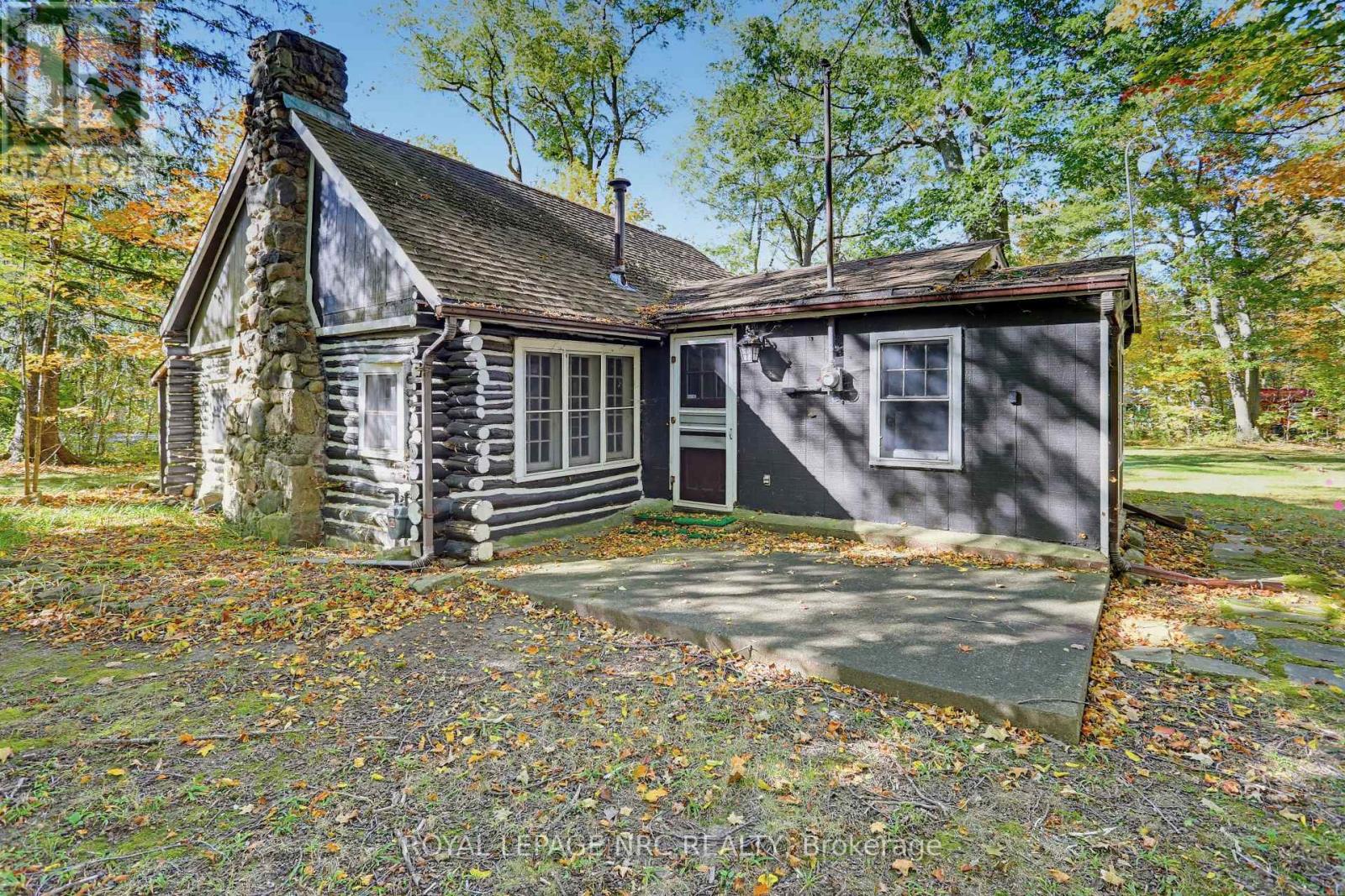 910 BERNARD AVENUE, Fort Erie (Ridgeway)
