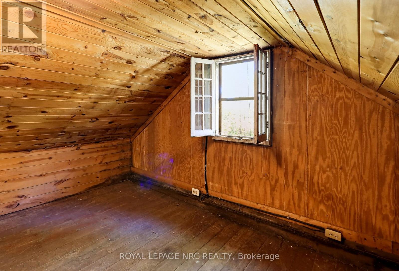 910 Bernard Avenue — photo 14