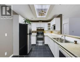 204 1083 Tillicum Rd, Esquimalt, BC V9A7L7 Photo 11