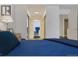 204 1083 Tillicum Rd, Esquimalt, BC V9A7L7 Photo 16