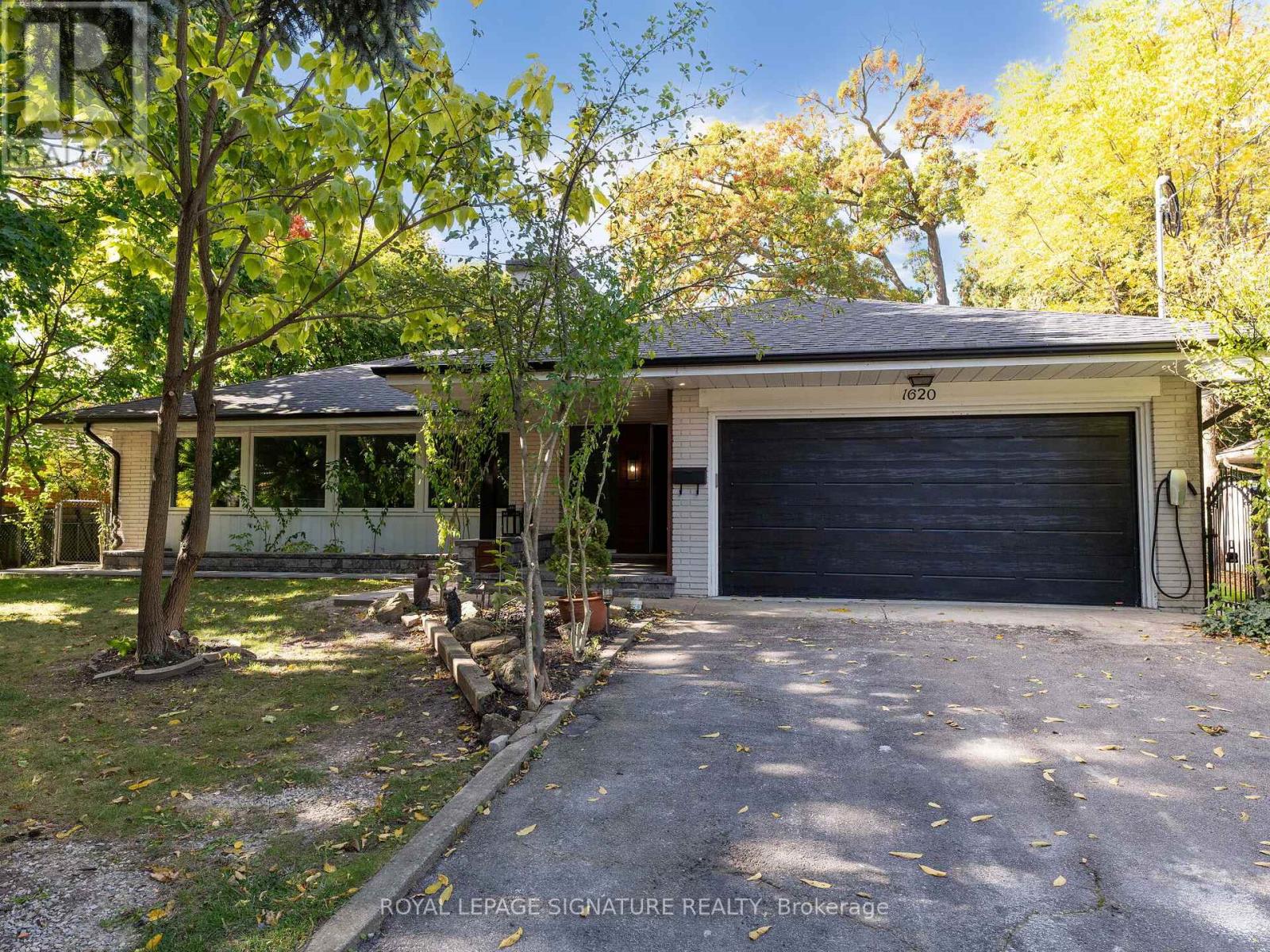 Photo of 1620 Islington Avenue
