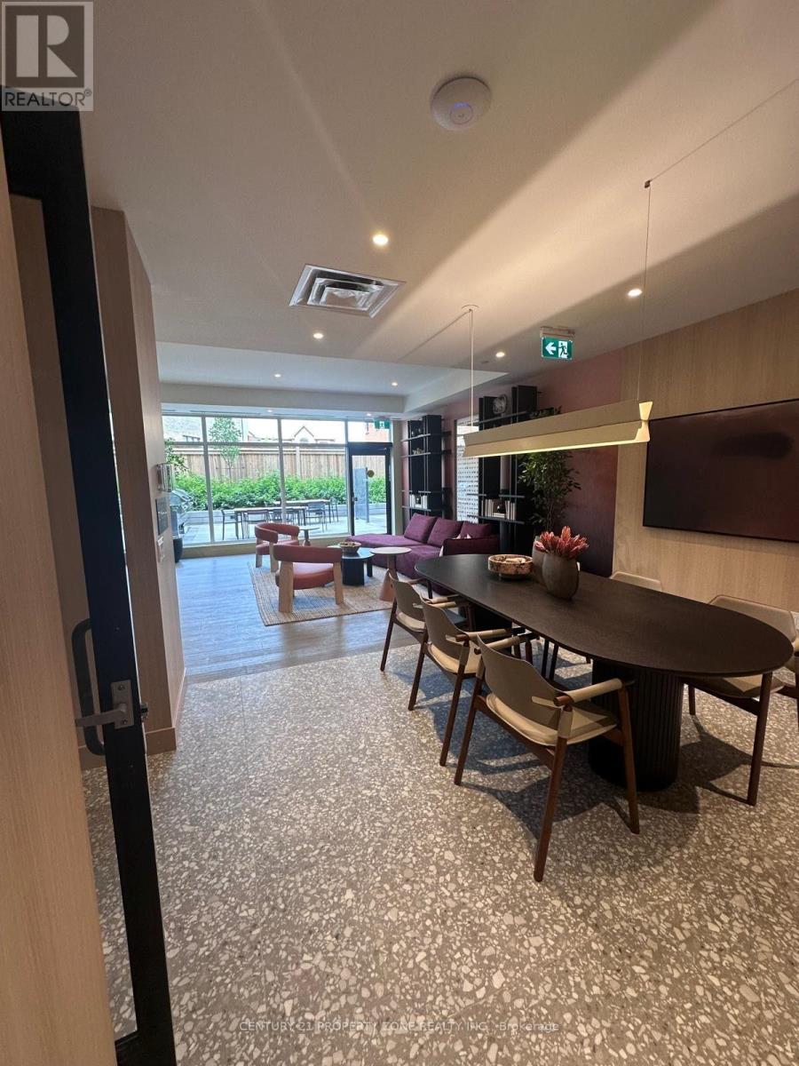 3008 William Cutmore Boulevard — photo 14