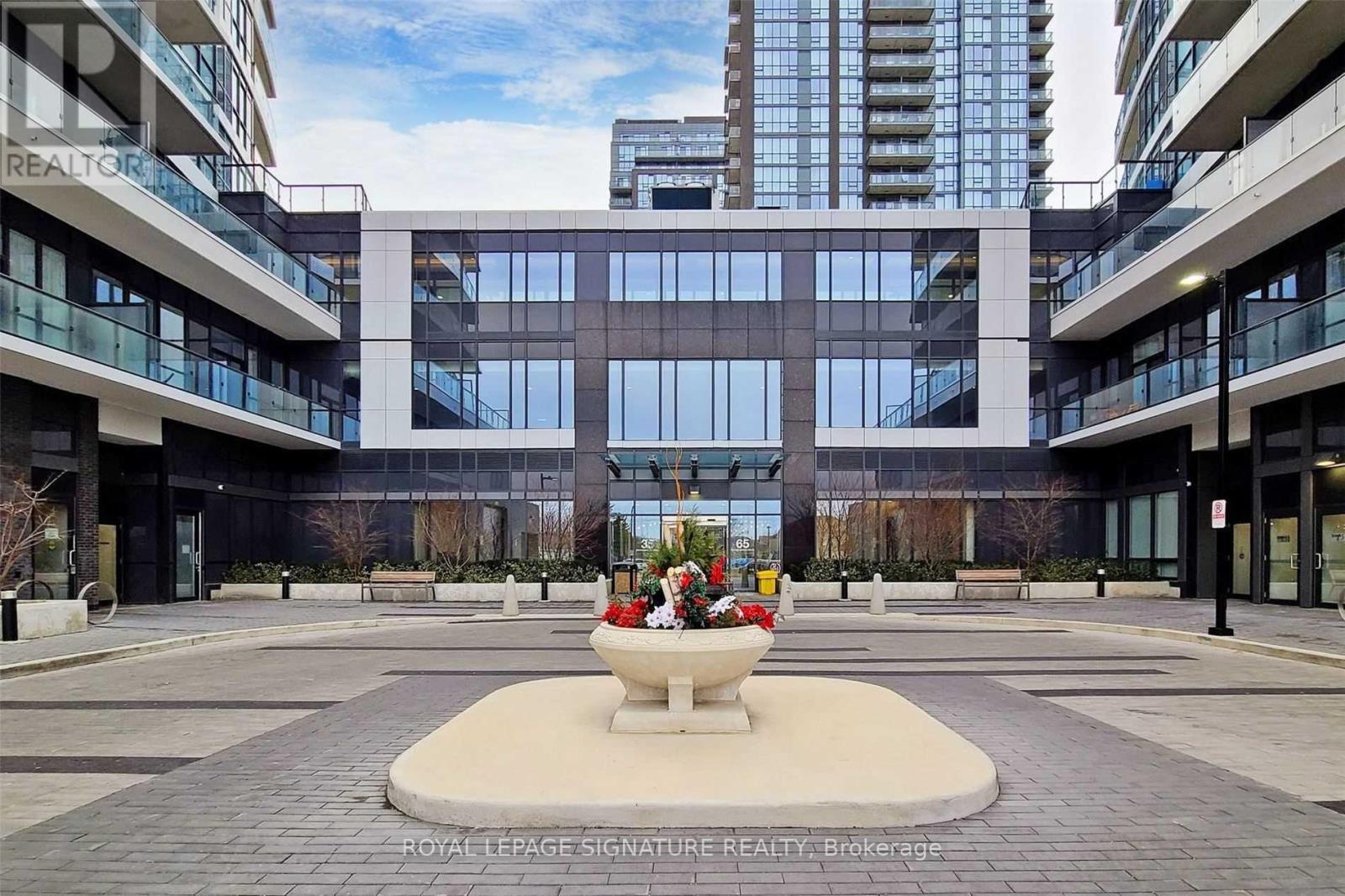 1012 - 35 WATERGARDEN DRIVE, Mississauga (Hurontario) — photo 2