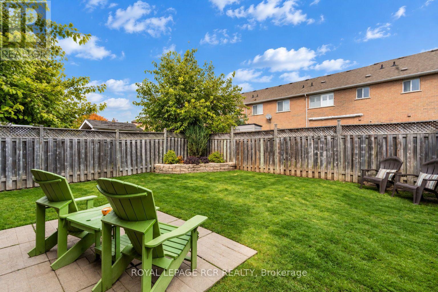 21 Cedargrove Road — photo 28