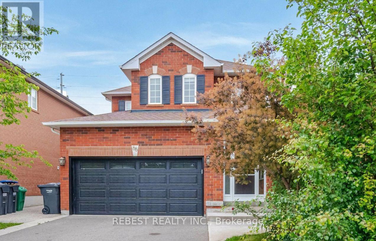 88 SUNDRIDGE STREET, Brampton (Snelgrove)