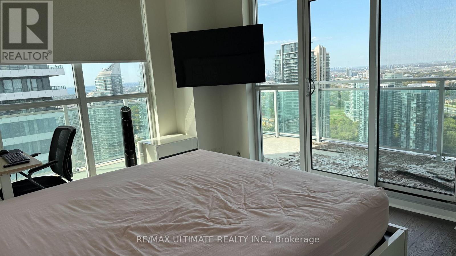 33 Shore Breeze Drive — photo 18