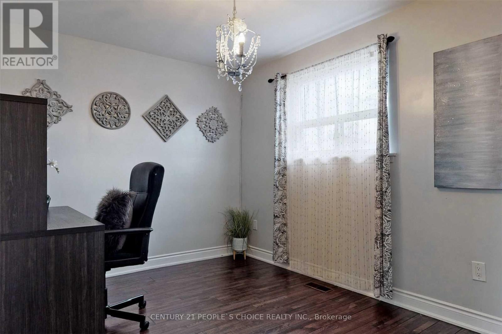 107 Spenvalley Drive — photo 15