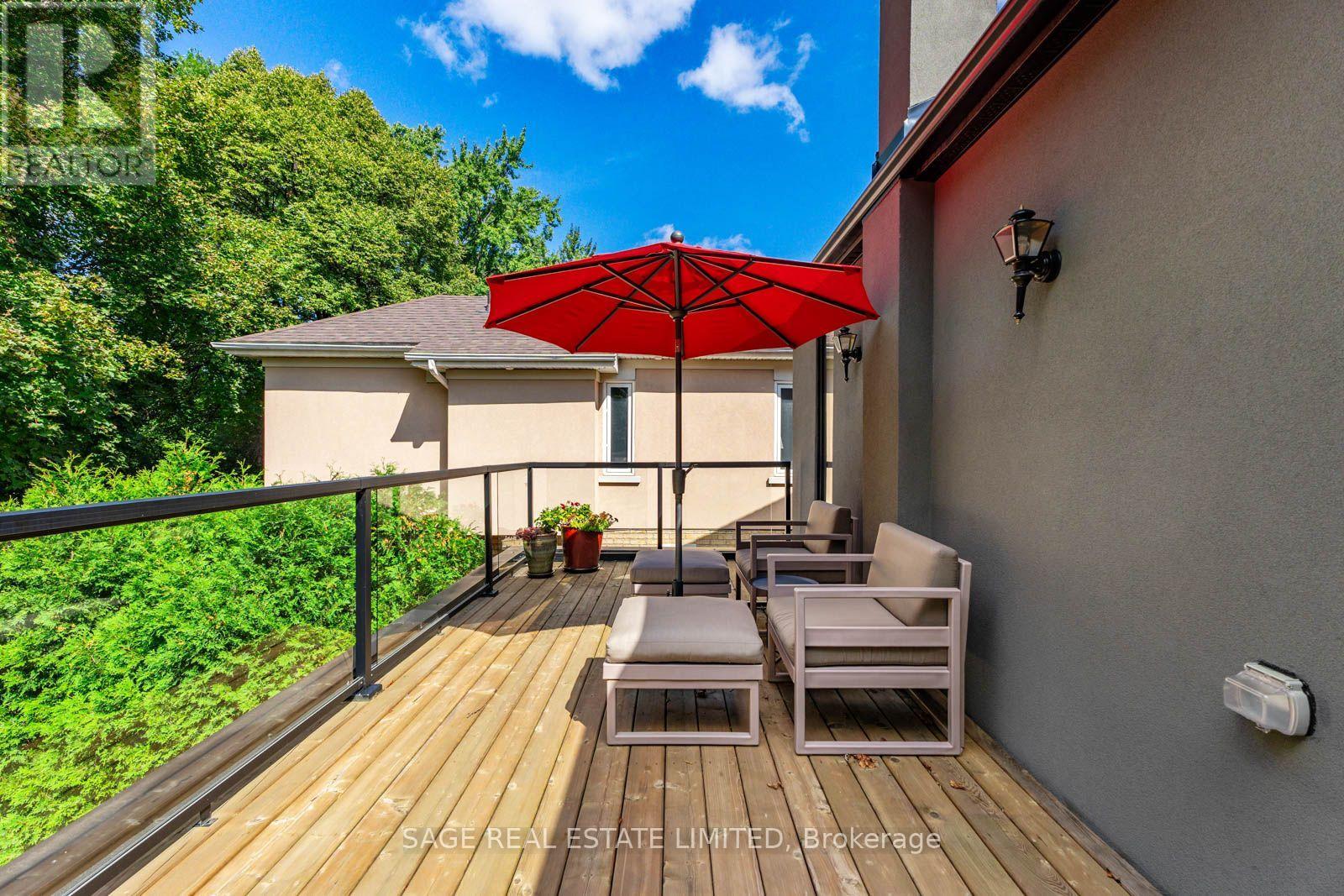 6 Westrose Avenue, Toronto, ON photo 32