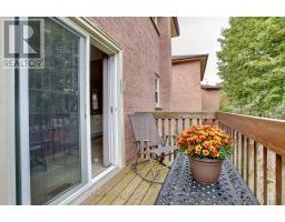 1027 Serdica Court, Mississauga, ON L5H4H9 Photo 12