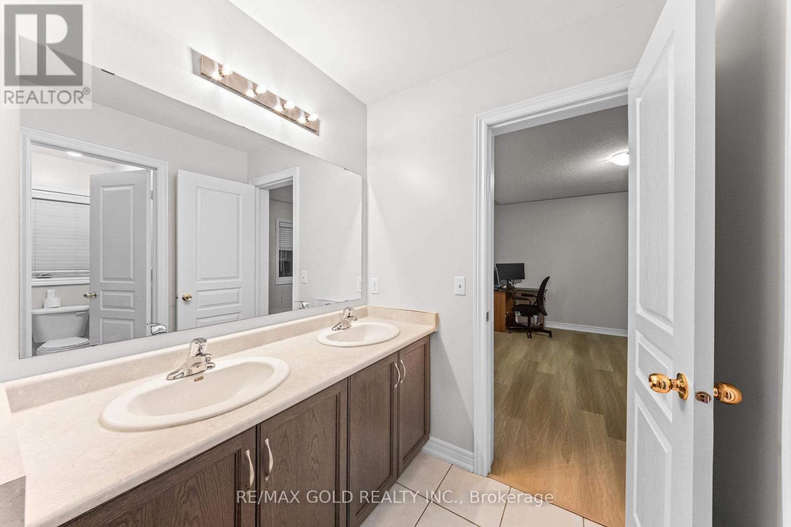 23 Wellpark Way, Brampton, ON photo 23