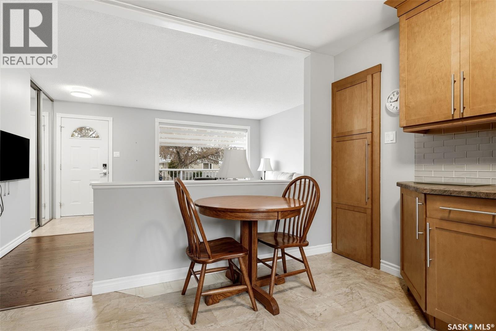 747 Sneddon STREET - 12