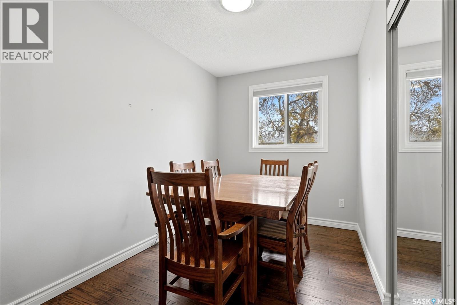 747 Sneddon STREET - 14