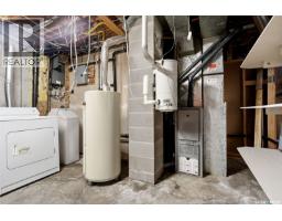 747 Sneddon Street, Regina, SK S4T6H3 Photo 31