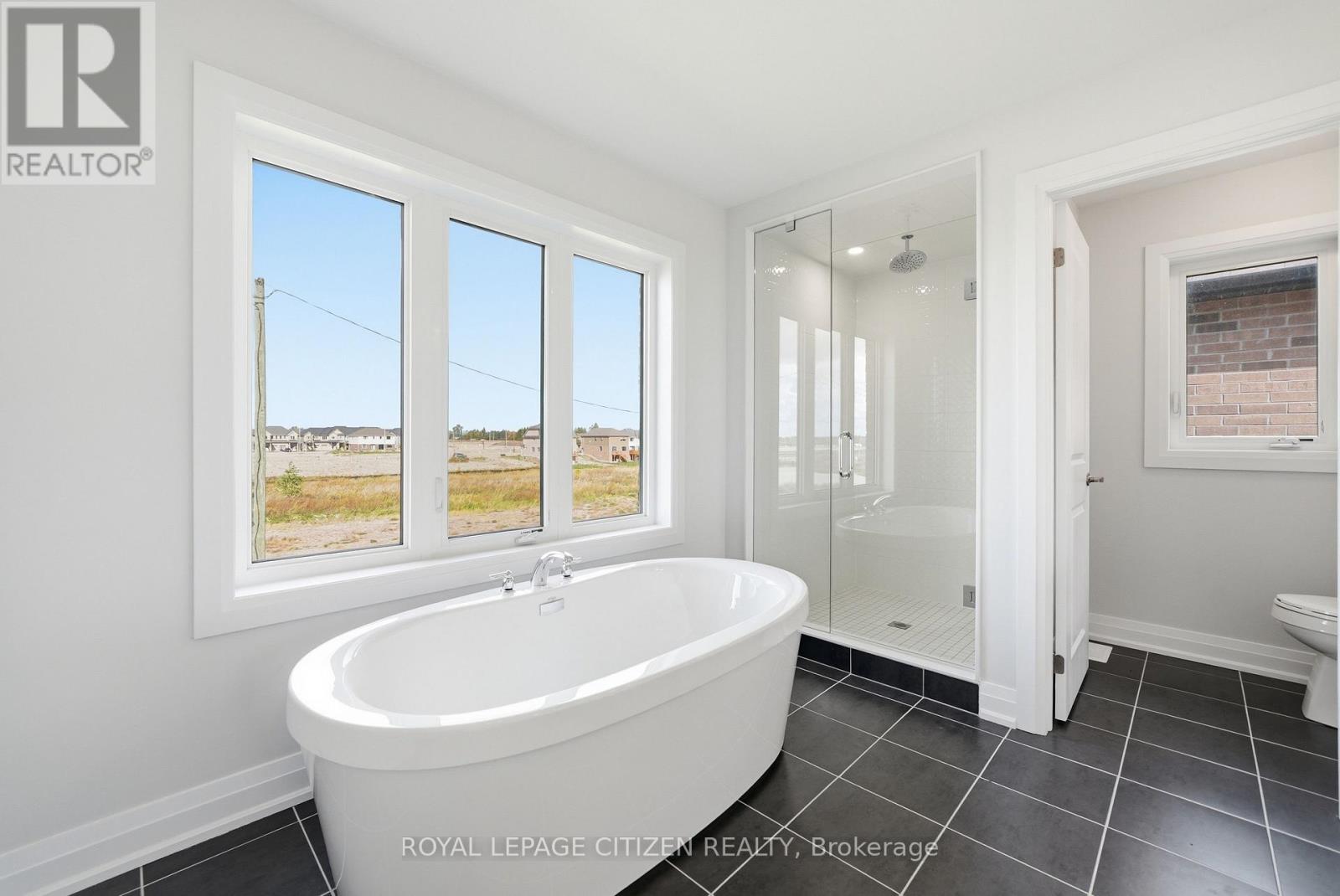 96 Butler Boulevard, Kawartha Lakes, ON photo 44