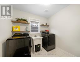 255 Wild Rose Drive, Gravenhurst), ON P1P0B4 Photo 27
