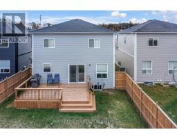 255 Wild Rose Drive, Gravenhurst), ON P1P0B4 Photo 29