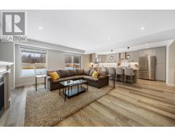Living room - 255 Wild Rose Drive, Gravenhurst), ON P1P0B4 Photo 8