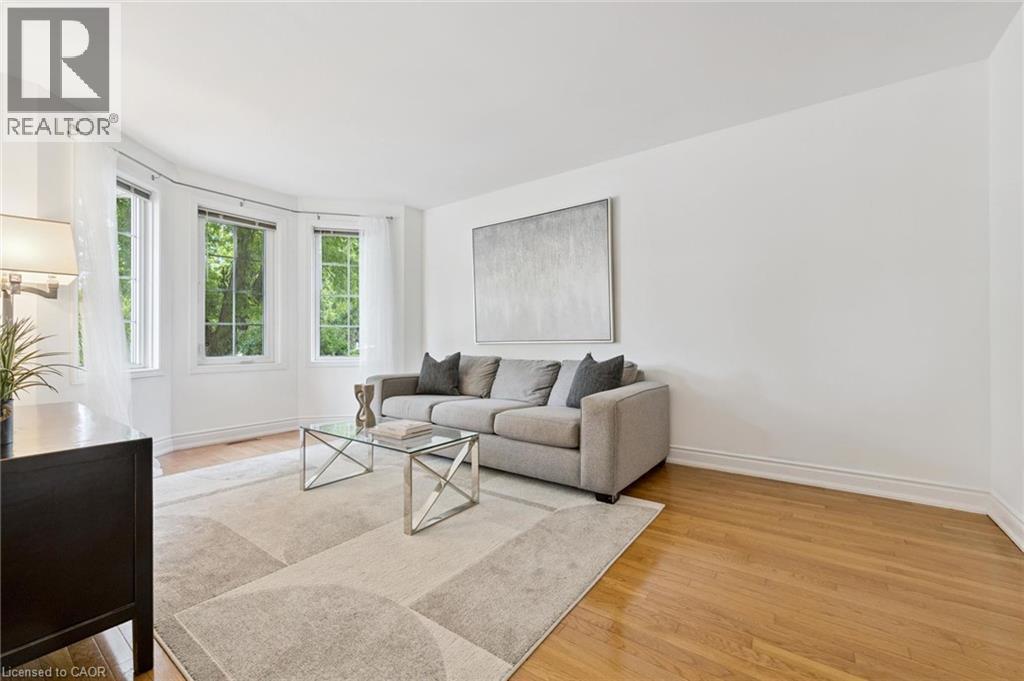 3092 SHANNON Crescent, Oakville — photo 6